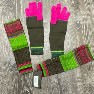 NWT French Designer Catamini Size T5 Knit Gloves & Arm Warmer Set